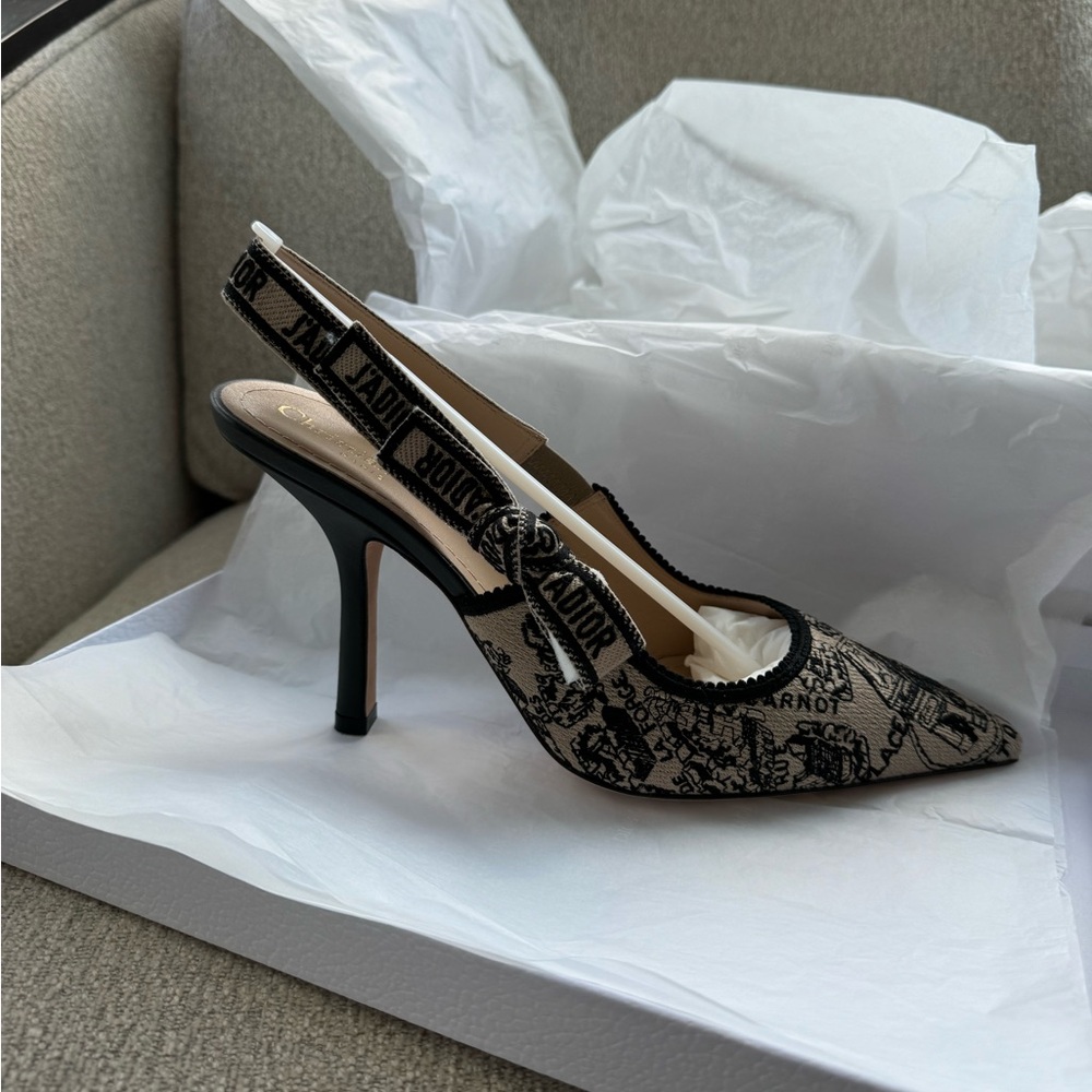 Dior J'Adior Slingback Pump